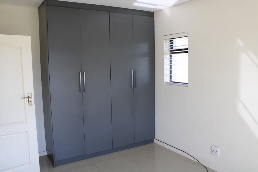 4 Bedroom Property for Sale in Kidds Beach Eastern Cape